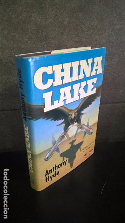 Libros de segunda mano: CHINA LAKE. ANTHONY HYDE. - Foto 1