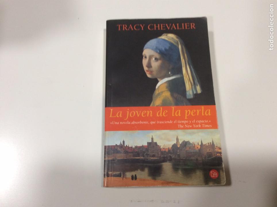 Libros de segunda mano: LA JOVEN DE LA PERLA / TRACY CHEVALIER - Foto 1