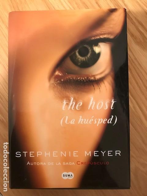 Libros de segunda mano: The host (la hu&eacute;sped) Stephene Meyer - Foto 1