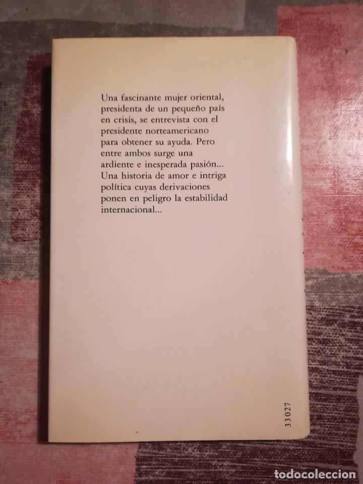 Libros de segunda mano: Invitada de honor - Irving Wallace - Foto 2