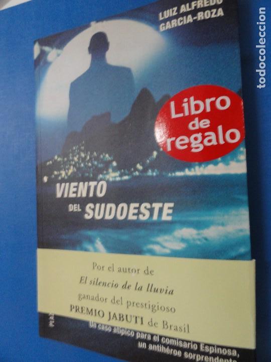 Libros de segunda mano: Viento del Sudoeste - Luis Alfredo Garc&iacute;a Roza - Foto 1