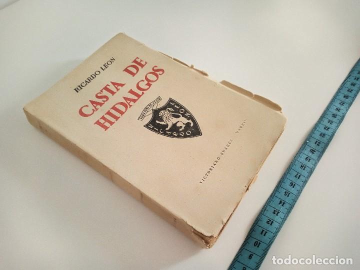 Libros de segunda mano: LIBRO CASTA DE HIDALGOS DE RICARDO LE&Oacute;N, 1944 - Foto 1