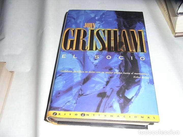 Libros de segunda mano: John Crisham, El Socio, Ed B - Foto 1