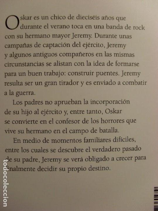 Libros de segunda mano: BE SAFE / Xavier-Laurent Petit / 2011 - Foto 2