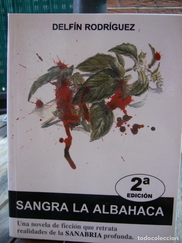 Libros de segunda mano: SANGRA LA ALBAHACA, DELF&Iacute;N RODRIGUEZ - Foto 1