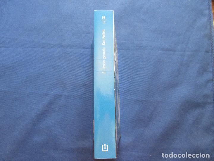 Libros de segunda mano: KEN FOLLETT / EL TERCER GEMELO - Foto 2