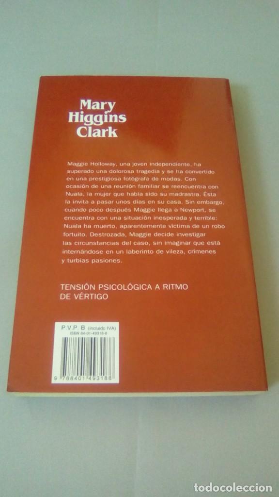 Libros de segunda mano: PALIDA COMO LA LUNA.-MARY HIGGINS CLARK - Foto 2