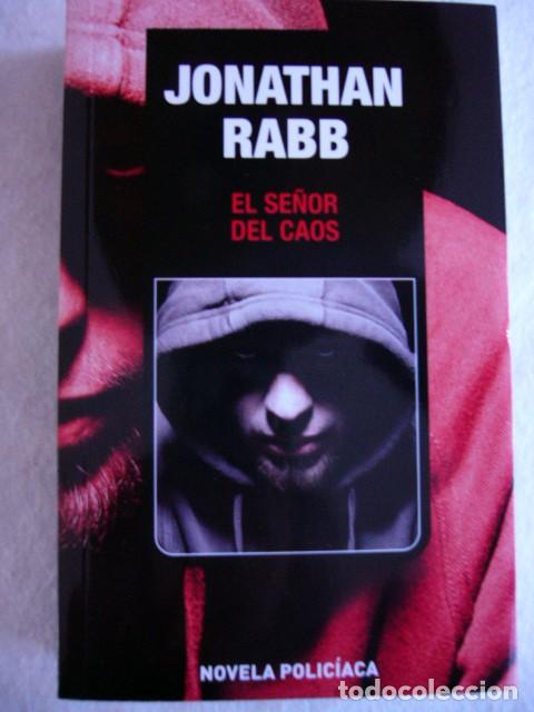Libros de segunda mano: El se&ntilde;or del caos Jonathan Rabb - Foto 1
