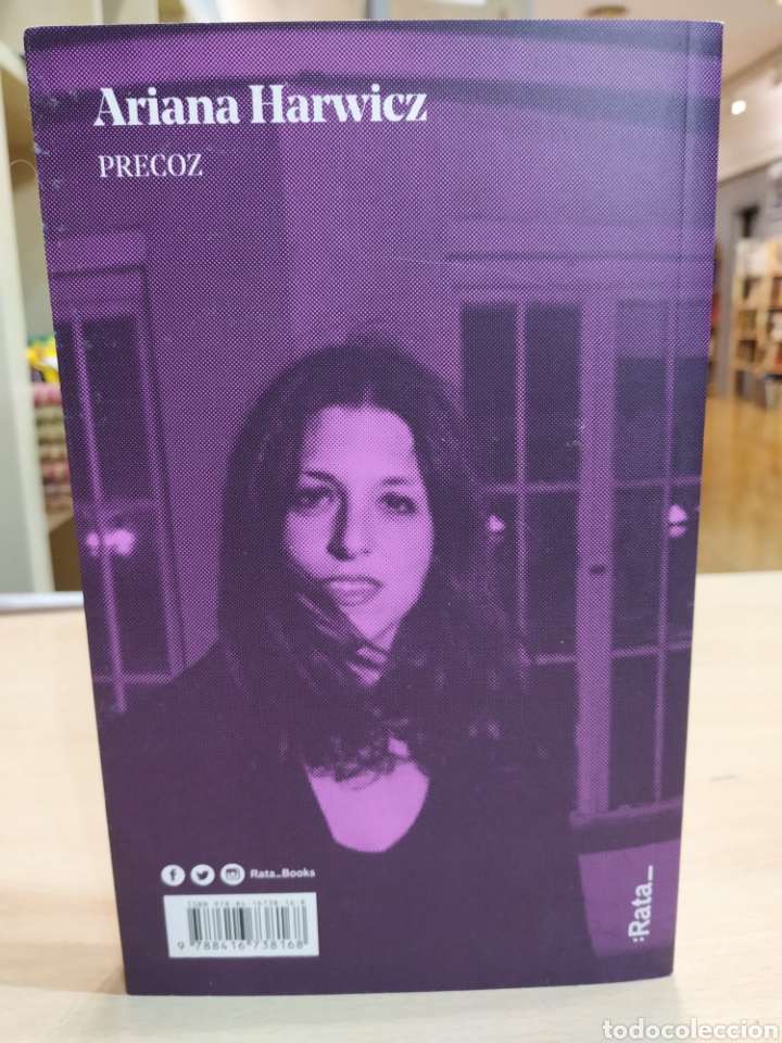 Libros de segunda mano: Precoz. Ariana Harwicz. - Foto 2