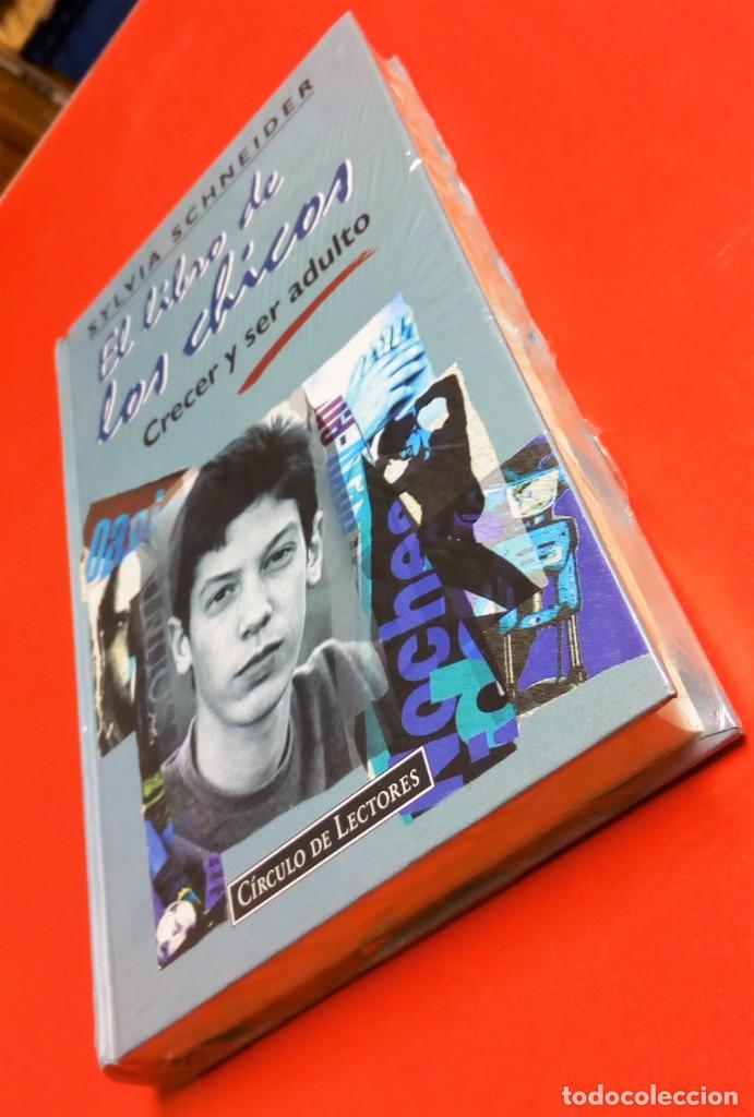 Libros de segunda mano: EL LIBRO DE LOS CHICOS - SYLVIA SCHNEIDER - Foto 4