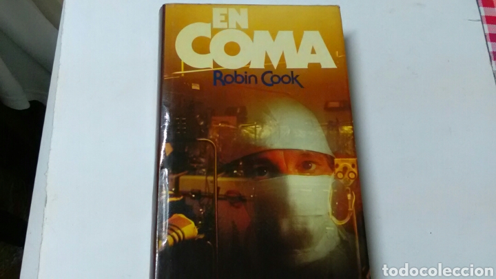 Libros de segunda mano: EN COMA / Robin Cook . C&iacute;rculo de Lectores . - Foto 1