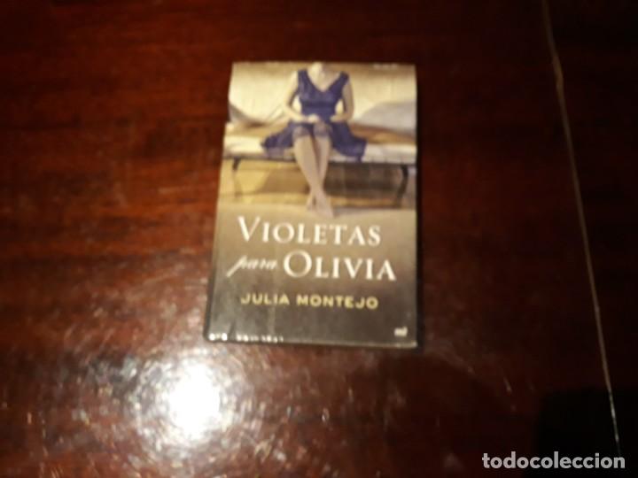 Libros de segunda mano: Violetas para Olivia. JULIA MONTEJO - Foto 1