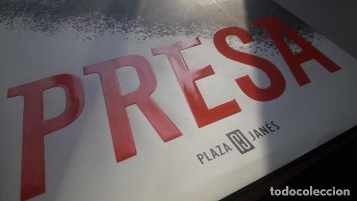 Libros de segunda mano: PRESA. (Michael Crichton) - Foto 2