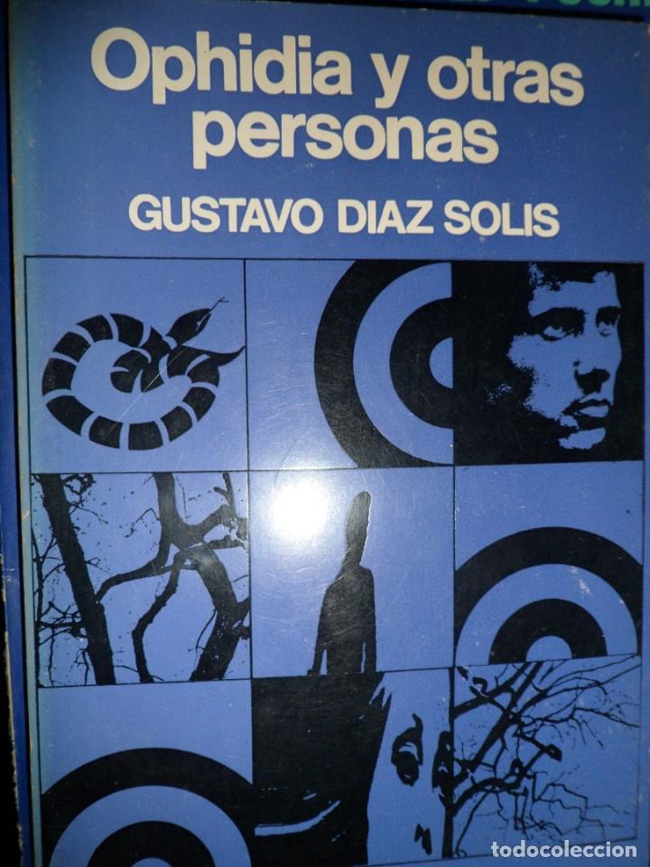 Livros em segunda m&atilde;o: OPHIDIA Y OTRAS PERSONA. CUENTOS. GUSTAVO D&Iacute;AZ SOLIS