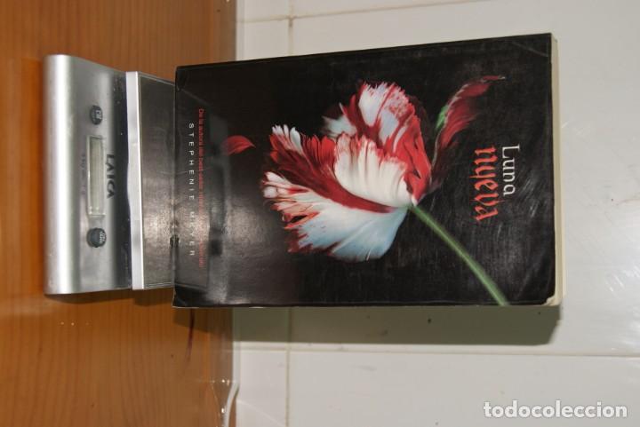 Libros de segunda mano: luna nueva....................stephanie meyer - Foto 1