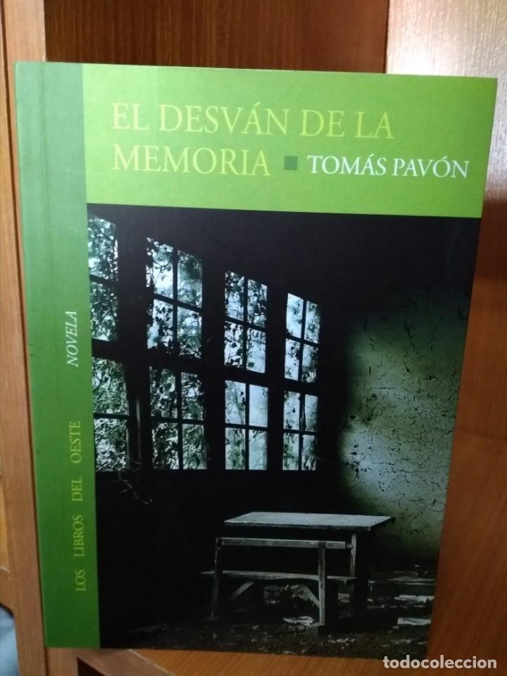Libros de segunda mano: El desv&aacute;n de la memoria. Tom&aacute;s Pav&oacute;n - Foto 1
