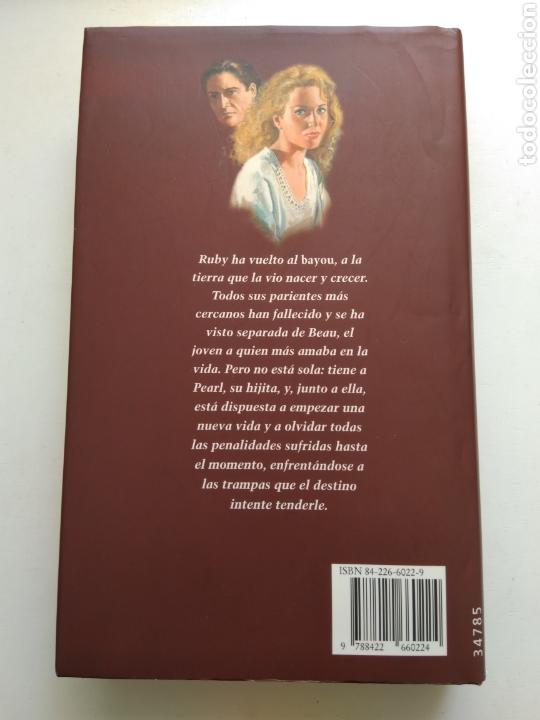 Libros de segunda mano: FULGOR OCULTO/V.C. ANDREWS - Foto 2