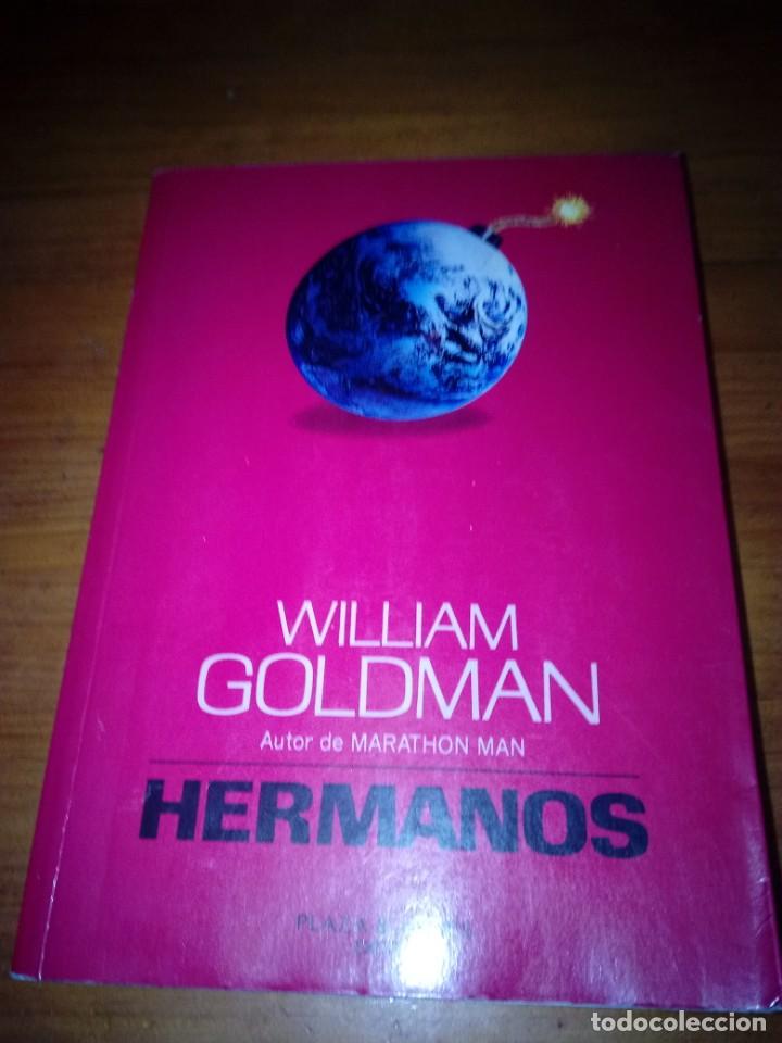 Libros de segunda mano: HERMANOS. WILLIAM GOLDMAN. EST15B1 - Foto 1