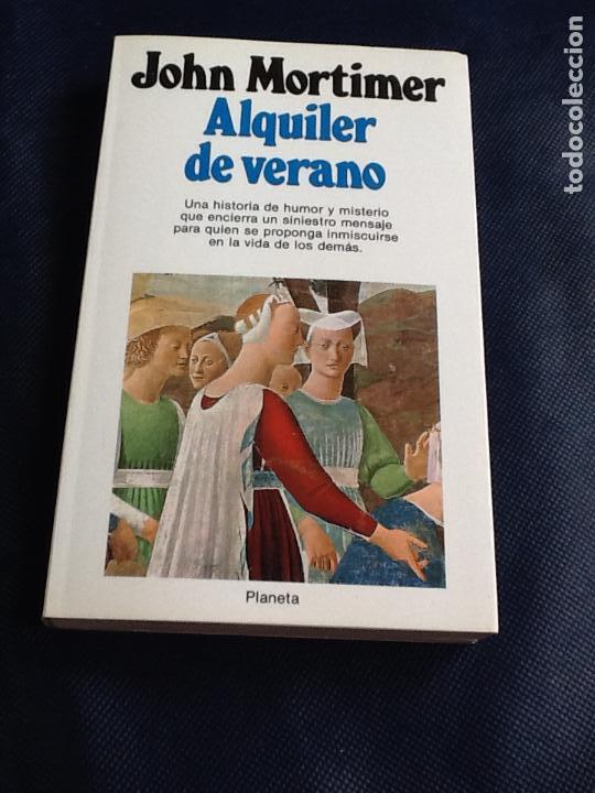 Libros de segunda mano: ALQUILER DE VERANO. JOHN MORTIMER - Foto 1