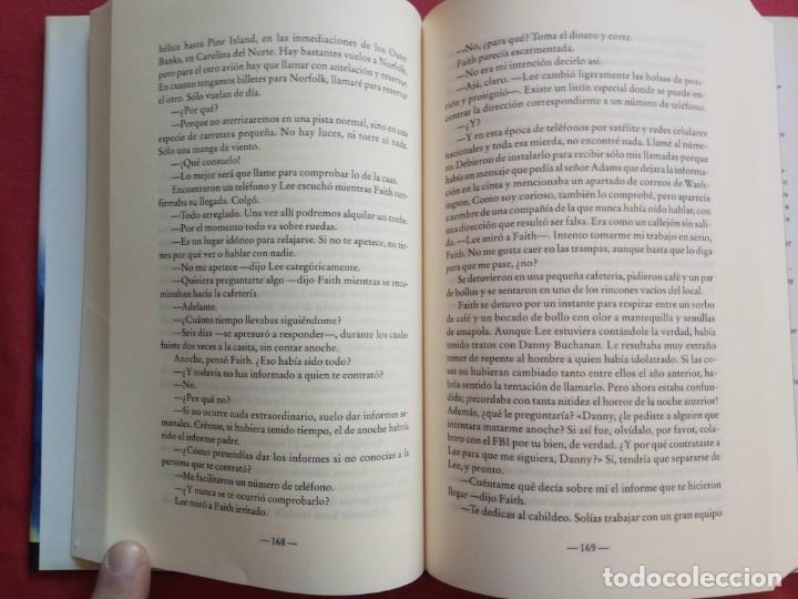Libros de segunda mano: A CUALQUIER PRECIO- DAVID BALDACCI. - Foto 3