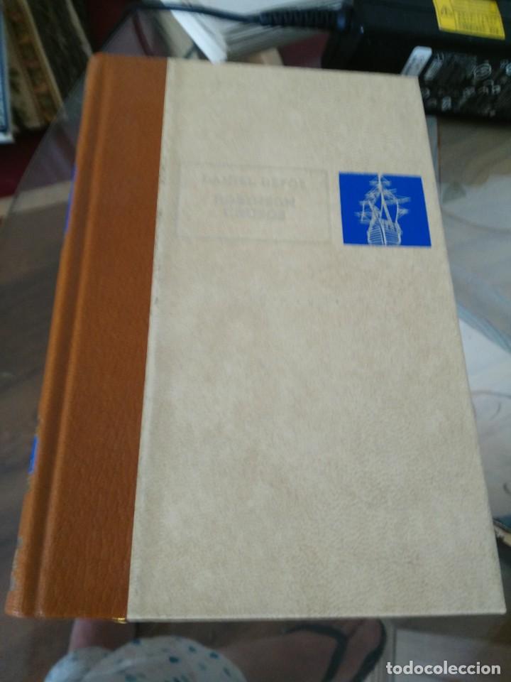 Libros de segunda mano: Daniel defoe robinson crusoe - Foto 1