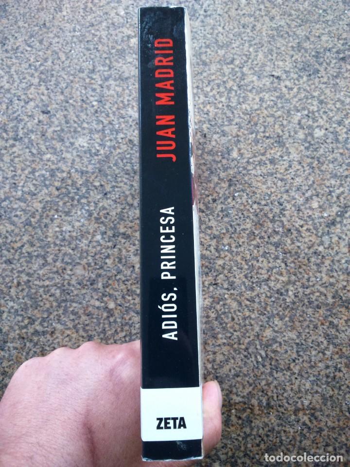 Libros de segunda mano: ADIOS, PRINCESA -- JUAN MADRID -- EDICIONES B 2011 -- - Foto 3