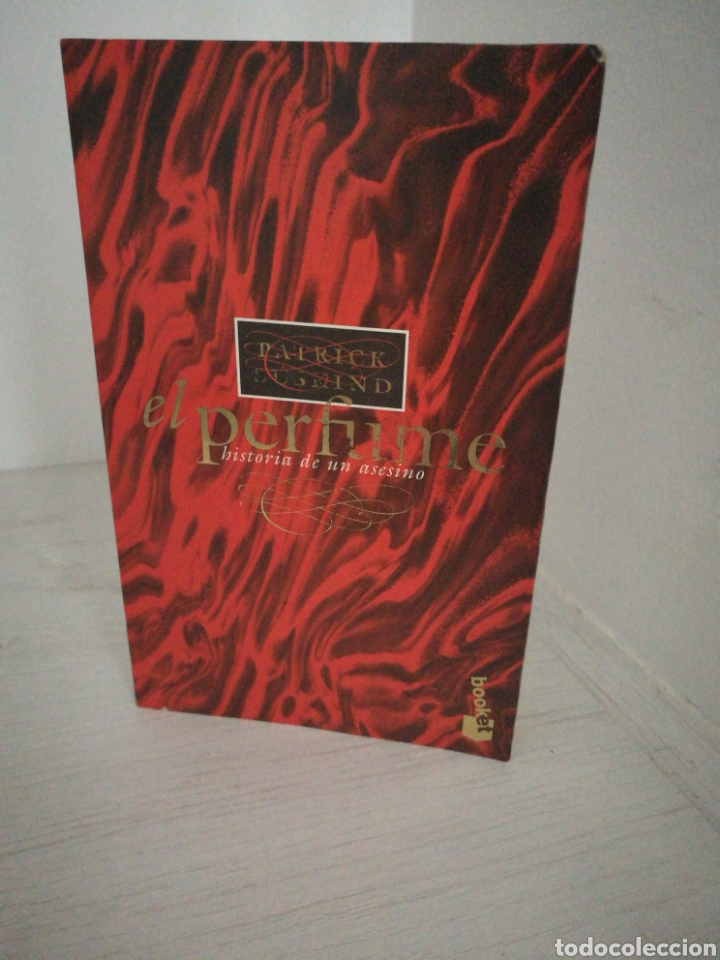 Libros de segunda mano: El perfume de Patrick S&uuml;skind - Foto 1