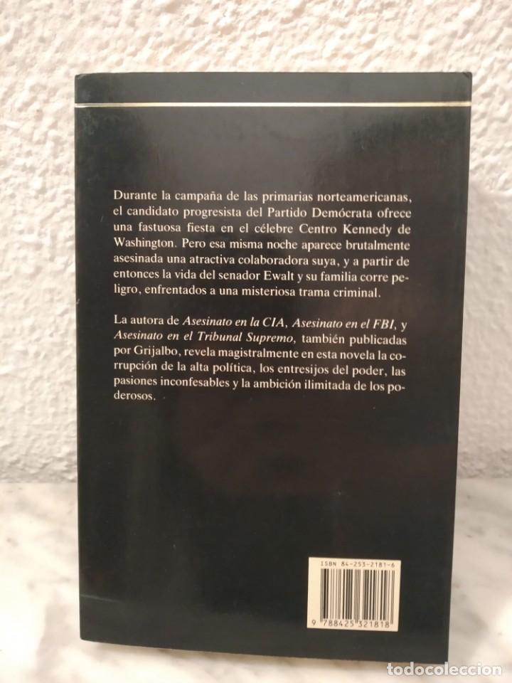 Libros de segunda mano: Asesinato en el centro Kennedy - Foto 2
