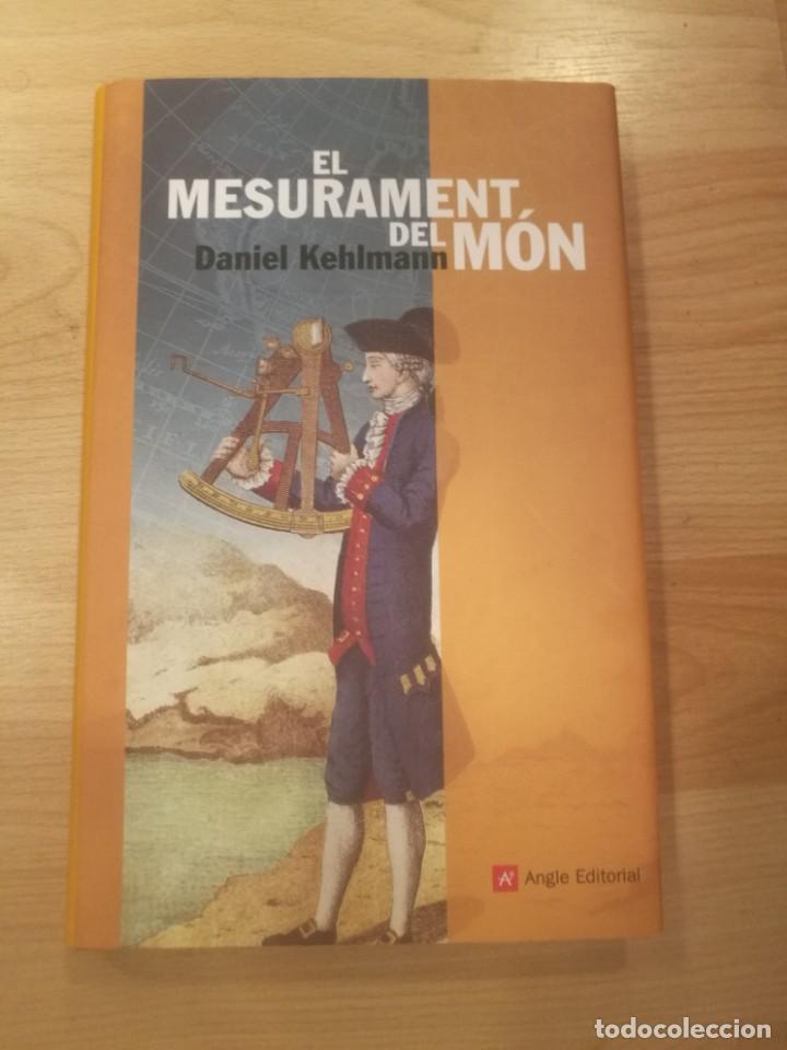 Libros de segunda mano: El mesurament del m&oacute;n. Daniel Kehlmann - Foto 1