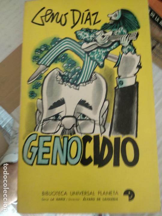 Libros de segunda mano: Genocidio - D&Iacute;AZ, Geno: - Foto 1