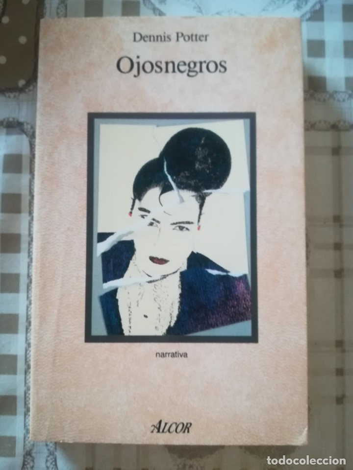 Libros de segunda mano: Ojosnegros - Dennis Potter - Foto 1