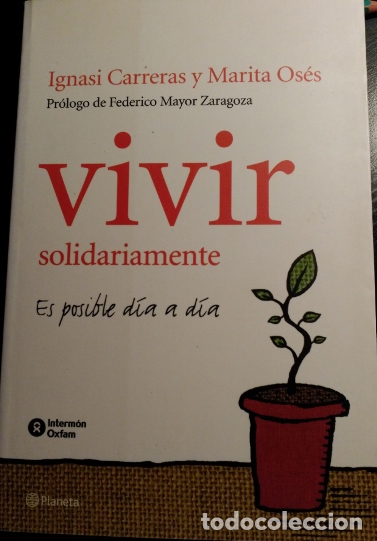 Libri di seconda mano: VIVIR SOLIDARIAMENTE. - CARRERAS/OSES, Ignasi/Marita.