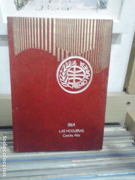 Libros de segunda mano: Las hogeras. Concha Alos - Foto 1