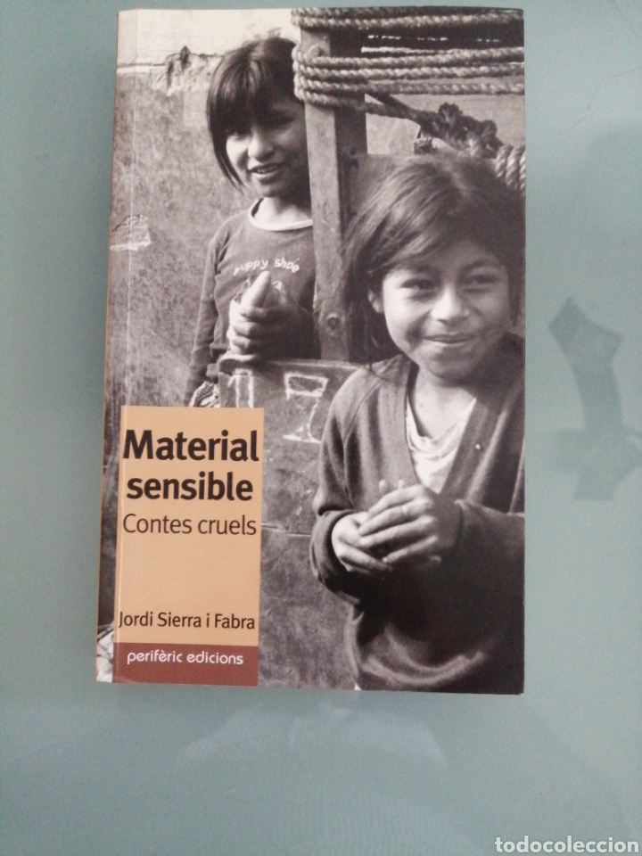 Libros de segunda mano: Material sensible - Foto 1