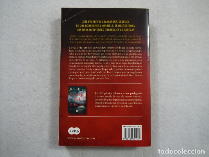 Libros de segunda mano: CUERNOS - JOE HILL - SUMA - 2010 - 1.&ordf; EDICION - Foto 2