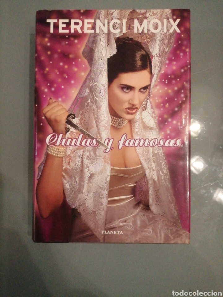 Libros de segunda mano: Chulas y famosas ( 1a edici&oacute;n) - Foto 1