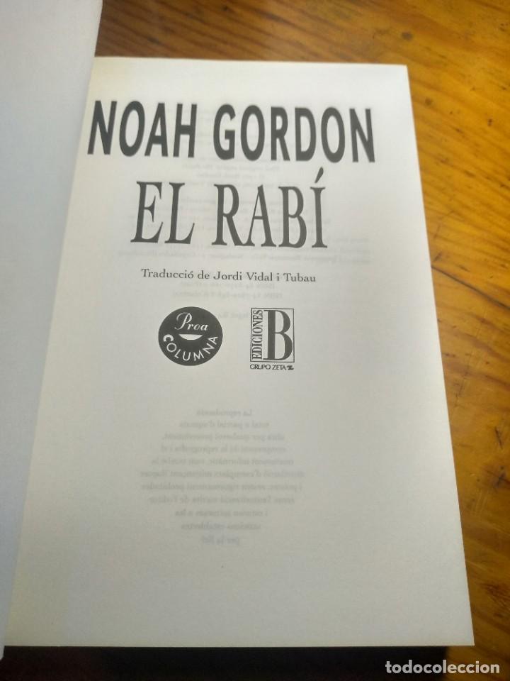 Libros de segunda mano: El Rab&iacute;. Noah Gordon. - Foto 2