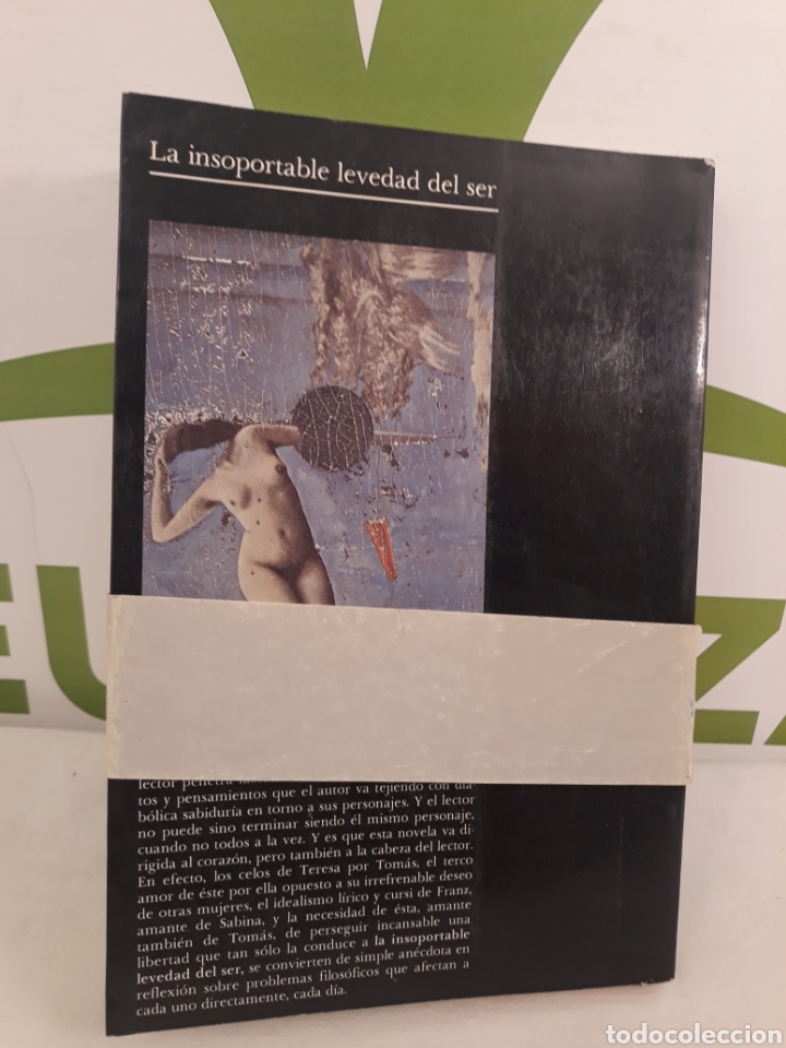 Libros de segunda mano: La insoportable levedad del ser.Mil&aacute;n Kundera. - Foto 2