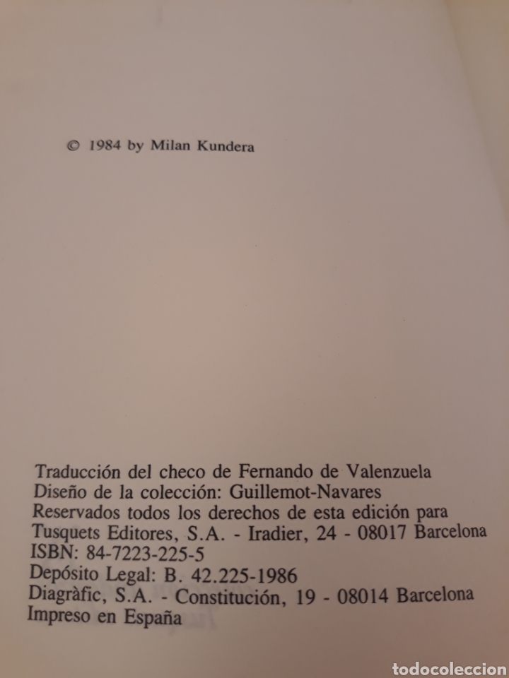 Libros de segunda mano: La insoportable levedad del ser.Mil&aacute;n Kundera. - Foto 4