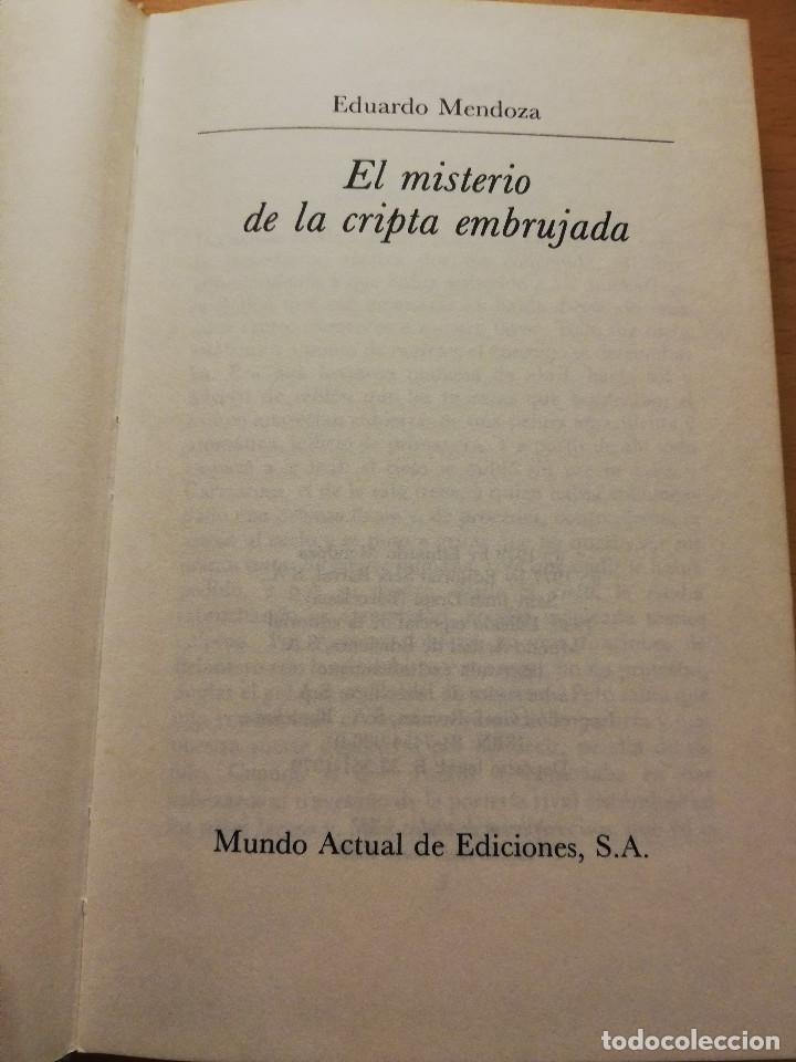 Libros de segunda mano: EL MISTERIO DE LA CRIPTA EMBRUJADA (EDUARDO MENDOZA) - Foto 2