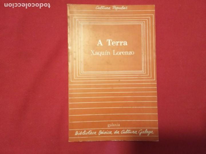 Libros de segunda mano: A TERRA. XAQU&Iacute;N LORENZO. - Foto 1