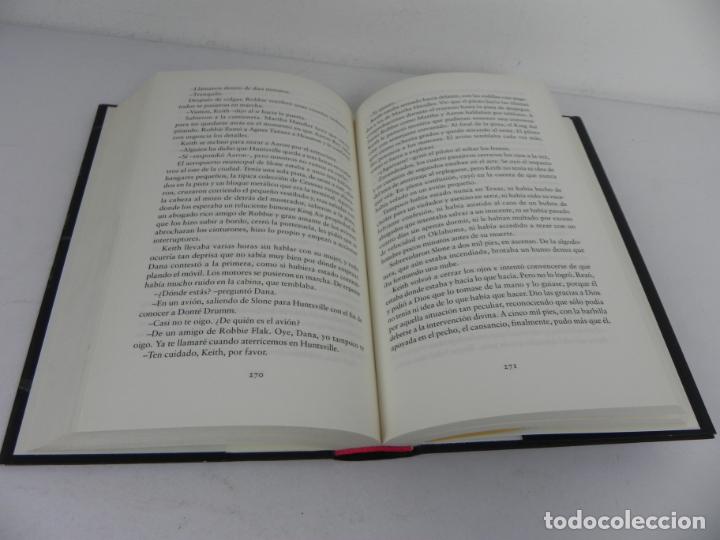 Libros de segunda mano: LA CONFESI&Oacute;N (JOHN GRISHAM) CIRCULO DE LECTORES-2011 - Foto 4