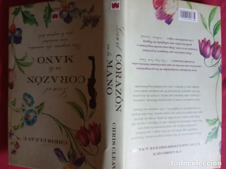 Libros de segunda mano: CON EL CORAZ&Oacute;N EN LA MANO - CHRIS CLEAVE . - Foto 2