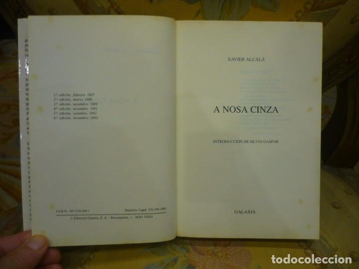 Libros de segunda mano: A NOSA CINZA, DE XAVIER ALCAL&Aacute;. - Foto 5