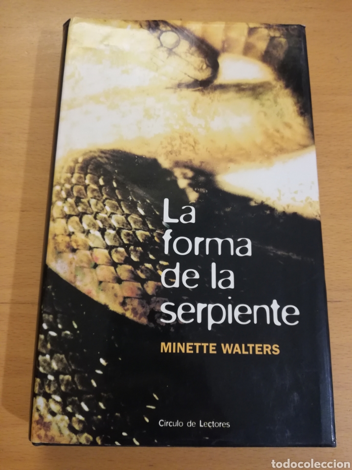 Libros de segunda mano: LA FORMA DE LA SERPIENTE (MINETTE WALTERS) - Foto 1