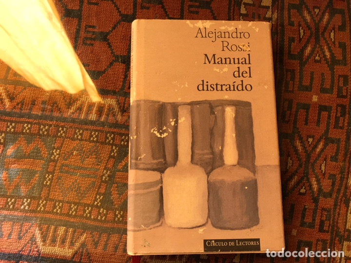 Libros de segunda mano: Manual del distra&iacute;do. Alejandro Rossi - Foto 1
