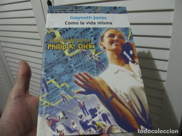 Libros de segunda mano: Como la vida misma  Gwyneth Jones - Foto 1