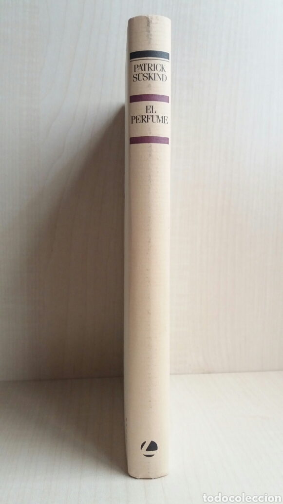 Libros de segunda mano: El perfume. Patrick S&uuml;skind. C&iacute;rculo de lectores, 1986. - Foto 2