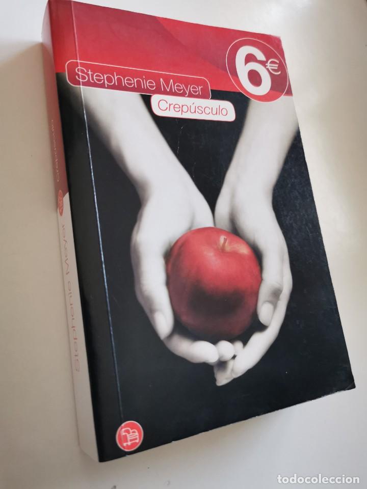 Libros de segunda mano: CREPUSCULO. (STEPHENIE MEYER) - Foto 1