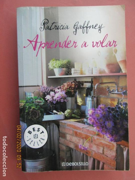 Libros de segunda mano: APRENDER A VOLAR - PATRICIA GAFFNEY - DEBOLSILLO 2008. - Foto 1